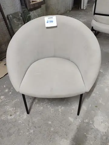LEILÃO DOS BENS DE APARTAMENTO DECORADO DEPÓSITO TEGRA REF 165