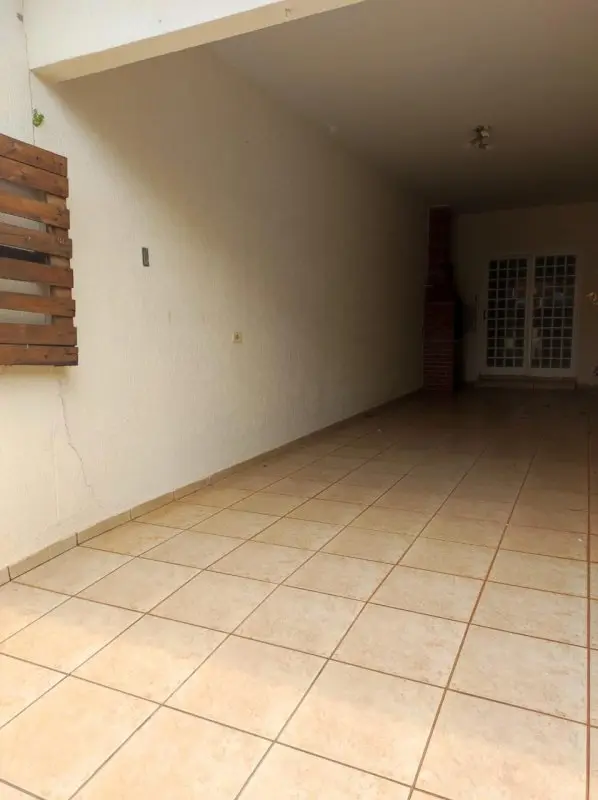 CASA ALVENARIA EM UMUARAMA - PR CENTRO
