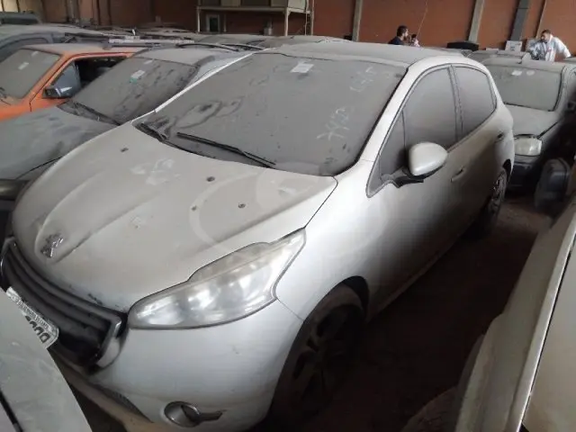 PEUGEOT/208 GRIFFE A, 13/14