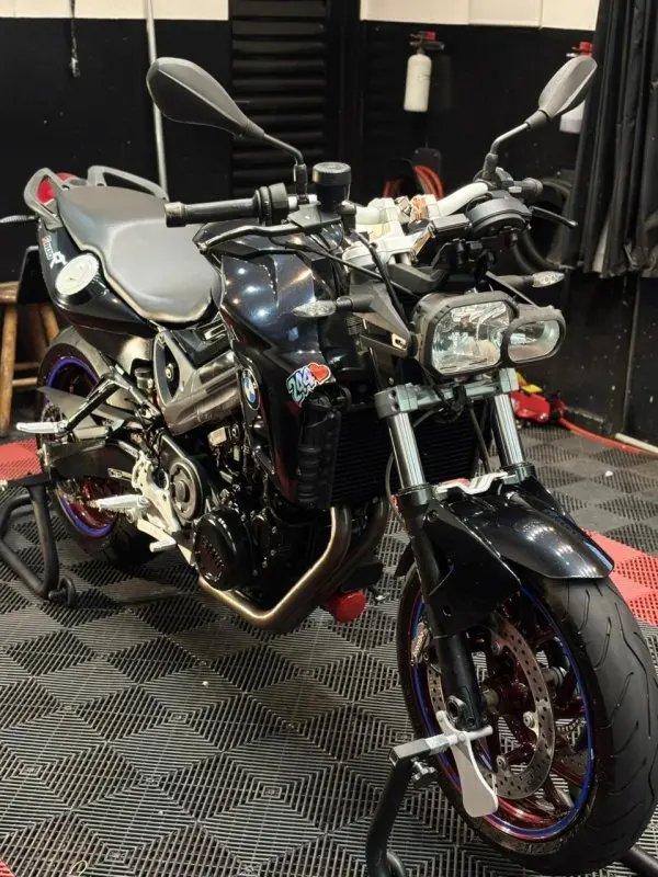 BMW/F800 R