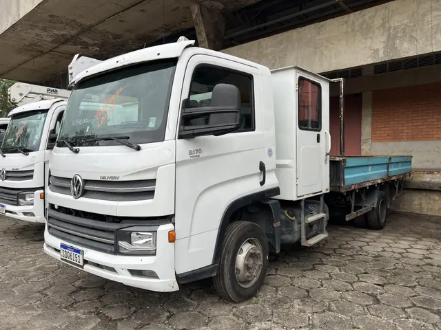 VW/9.170 DRC 4X2-2022/2023-DIESEL-SDQ6I51/PR-APL-CAMPO GRANDE-VEÍCULO CONSERVADO