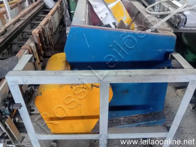 TAMBOREADOR PARA TIRAR REBARBA DE PEÇAS