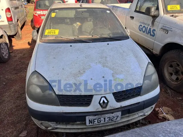 RENAULT/CLIO AUT 10 - 2004/2004 (NO ESTADO)