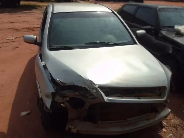GM/CORSA SEDAN – 02/02 – Campo Grande/MS