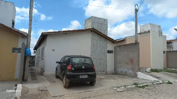 Casa - Área privativa: 60,35 m², Com 2 qt(s) - Localizado(a): RUA PROJETADA, N. 41, CS 02 LT 44 - PESQUEIRA/PE - CEP: 55200000