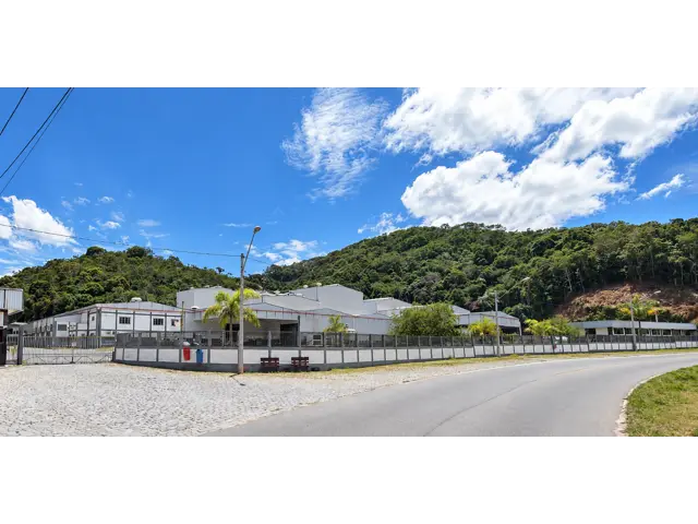 Galpão com terr. de 30.000,00 m² - Córrego De S. Antônio