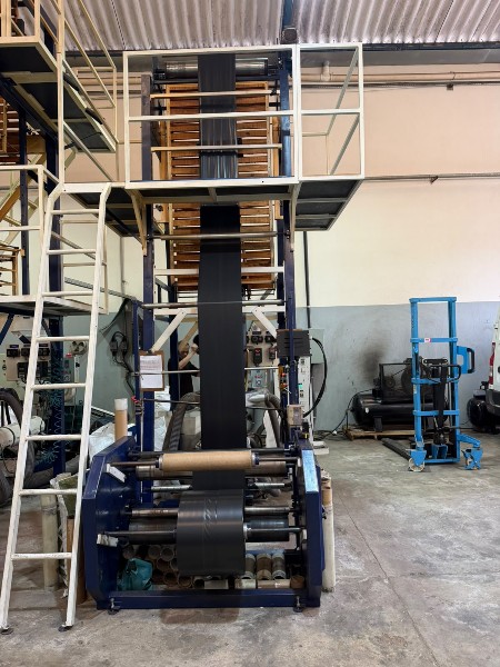 MÁQUINA EXTRUSORA DE FILME 60MM KOMAQ; ANO DE FABRICAÇÃO: 2022 - MAIS INFOS. NAS ESPECIFICAÇÕES