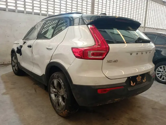 (SUCATA) VOLVO / XC40 T-4 2.0 190CV FWD 2019/2020