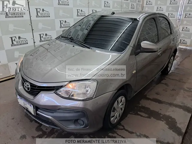TOYOTA/ETIOS SD XS 15 MT