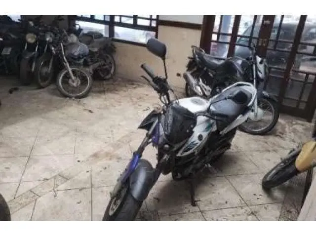 YAMAHA/FAZER250 BLUEFLEX (SUCATA VEÍCULAR), FAB/MOD: 2015/2016