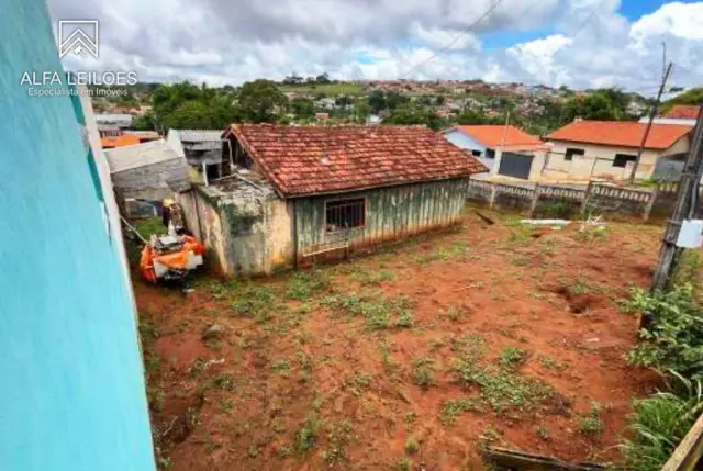 Casa à Venda