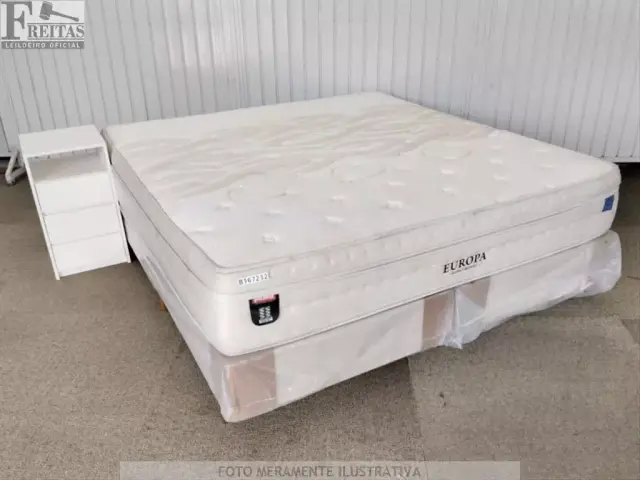 LOTE COM CAMA BOX KING