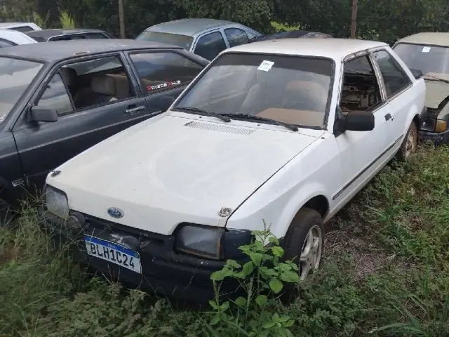 FORD/ESCORT GL, 87/87