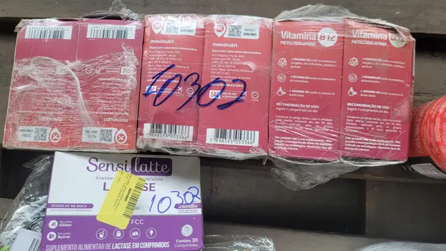 PUXADOR CLÁSSICO DECORATIVO PARA PORTAS E PORTÕES 50CM | KIT OVERCOAT PROFISSIONAL | MINI DISJUNTOR TRIPOLAR 16A CURVA C SCHNEIDER. NO ESTADO EM QUE SE ENCONTRAM.