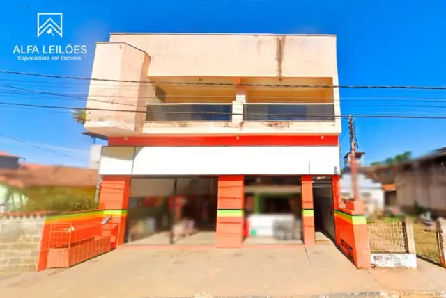 Casa à Venda