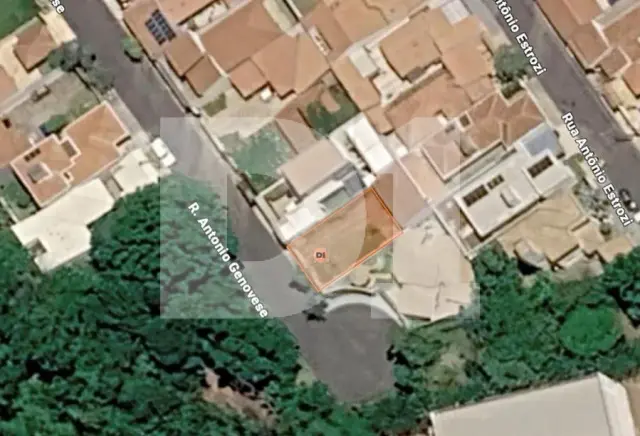 Terreno urbano - 250,00 m²