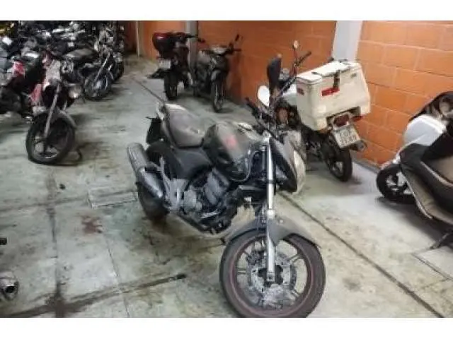 HONDA/CB 300R (SUCATA VEÍCULAR), FAB/MOD: 2010/2011