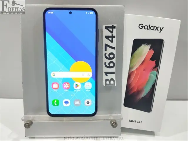 LOTE COM 01 SMARTPHONE SAMSUNG GALAXY S23 FE SM-S711B/DS 256GB 8GB RAM COM BATERIA RXCWB09D9GY