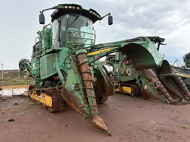 COLHEDORA JOHN DEERE CH670 2L; ANO 2018. - FR20533 - LOC. SERRA