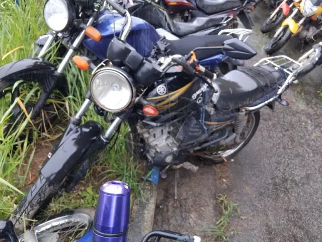 YAMAHA/YBR 125K, 05/06