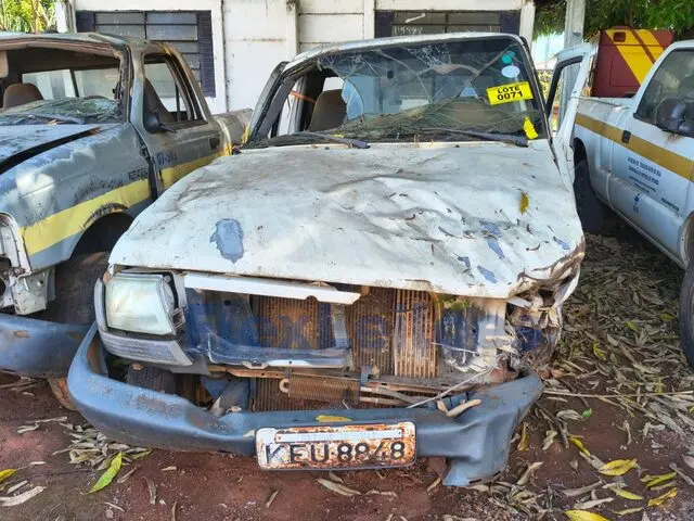 SUCATA- I/FORD RANGER XL 10F - 2001/2002 (NO ESTADO)