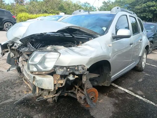 RENAULT - DUSTER 16 E CVT
