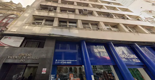 SALA 705 COM 42M² NO CENTRO DO RIO