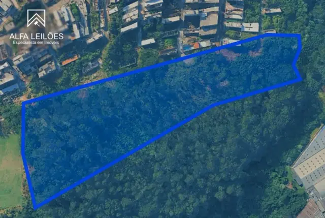 Terreno à Venda