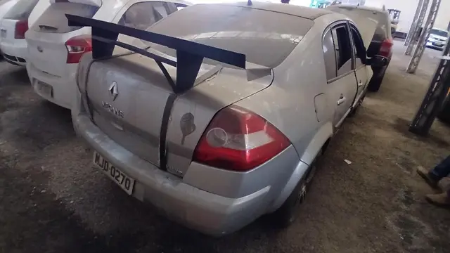 SUCATA RENAULT/MEGANESD DYN 20 Ano: 2006/2007