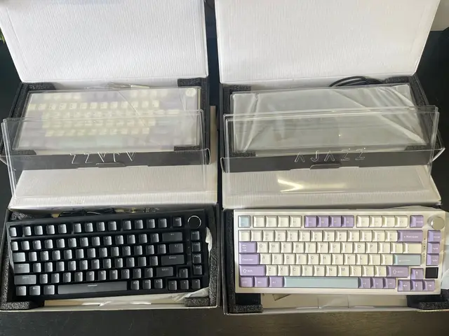 4 UNIDADES DE TECLADO MECÂNICO AJAZZ AK820 PRO E COOLER PARA PROCESSADOR MANCER HAZEL