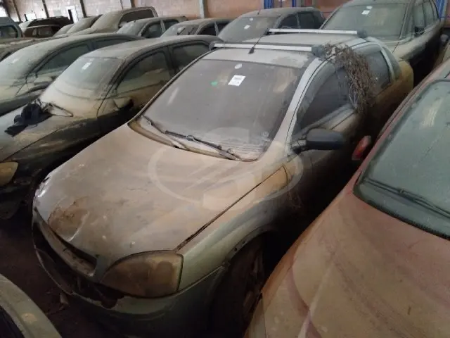 GM/CORSA SEDAN, 03/04