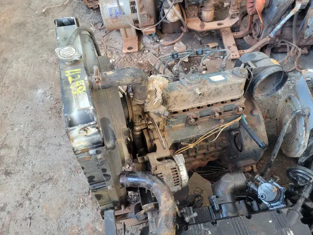 MOTOR ESTACIONARIO KUBOTA 12,6 KW 1800RPM B1105BGET01 - NO ESTADO QUE SE ENCONTRA