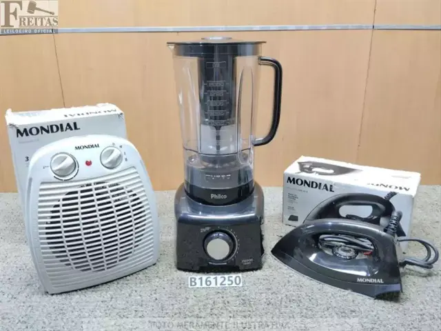 LOTE COM 01 LIQUIDIFICADOR PHILCO PH900 3 LITROS COM 12 VELOCIDADES E PULSAR POTÊNCIA DE 1200W COR…
