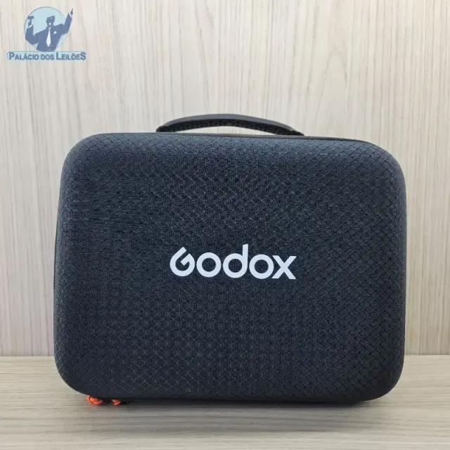 1 Flash Godox AD200 PRO II