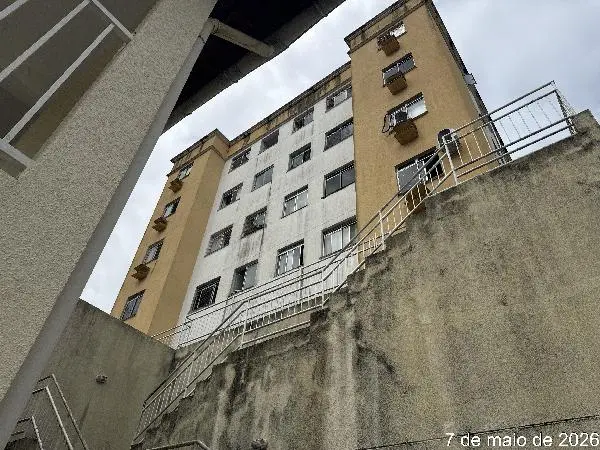 Apartamento - Área privativa: 42,84 m², Com 2 qt(s) - Localizado(a): AVENIDA JOSE LEITE, N. 911, Apto. 04, BL 09 BOX 174 - LAURO DE FREITAS/BA - CEP: 42722020