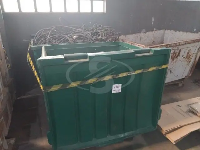 APROXIMADAMENTE 450 KG DE FIOS E CABOS DIVERSOS
