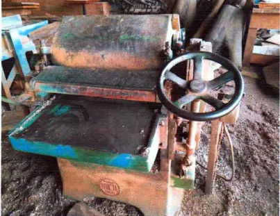 Máquina de Marcenaria tipo desengrosso profissional em Indianópolis/MG