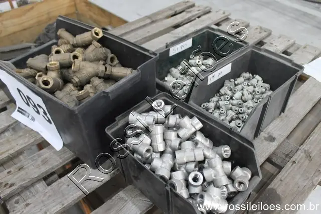 APROX. 78 "T" DE INOX 3/8"; APROX. 51 "T" REXROTH "GRANDE"; APROX. 118 "T" REXROTH "PEQUENO"; APROX.…