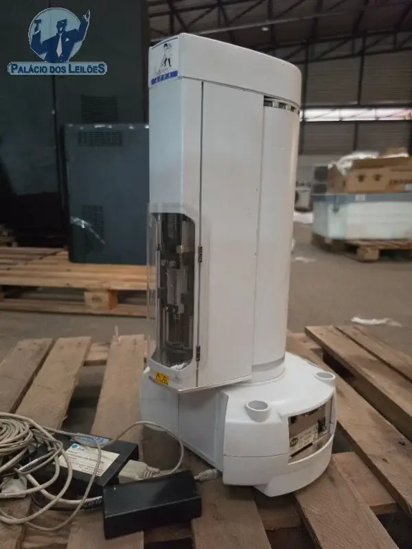 1 AMOSTRADOR AUTOMATICO DE LIQUIDOS HTA HT3000A PARA CROMATOGRAFIA A GAS