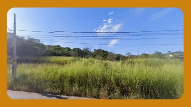 TERRENO COM ÁREA DE 6 HECTARES, SITUADO NO LUGAR DENOMINADO RETIRO DA BELA VISTA OU MADRUGADA, NA AVENIDA BEIRA RIO, KM 6 DA RODOVIA MG-020, BAIRRO CÓRREGO FRIO, SÃO BENEDITO, SANTA LUZIA/MG.__
