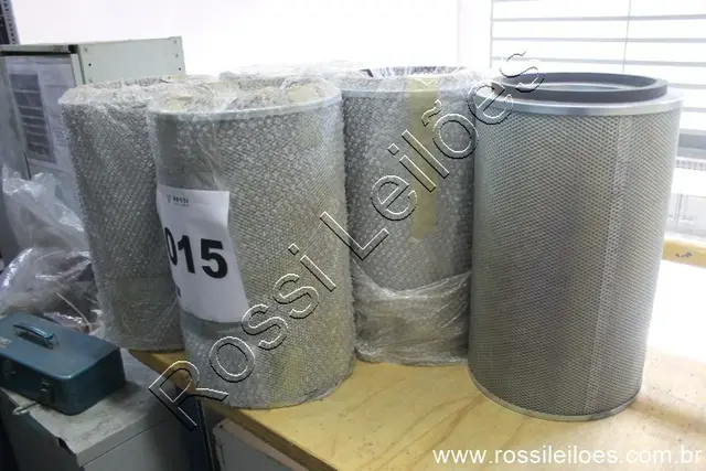 4 FILTROS P/ COMPRESSOR ATLAS COPCO NO ESTADO EM QUE SE ENCONTRA