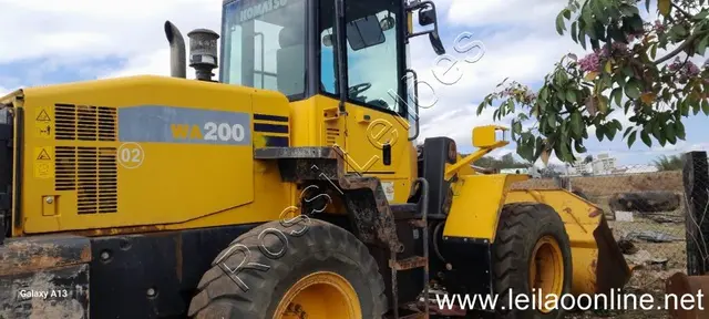 PÁ CARREGADERIA KOMATSU MOD. WA 200 SERIE 5 - ANO 2009 - FUNCIONANDO