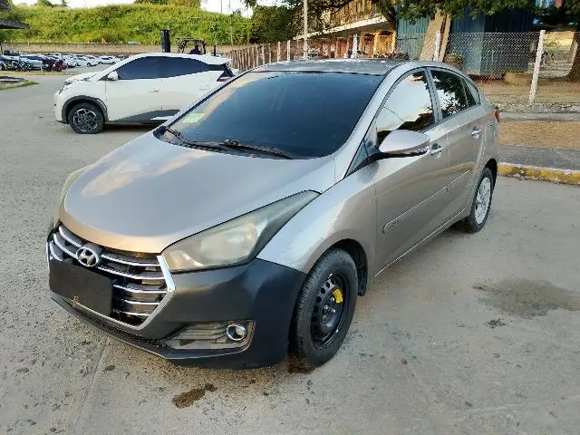 HYUNDAI - HB20S 1.6M COMF