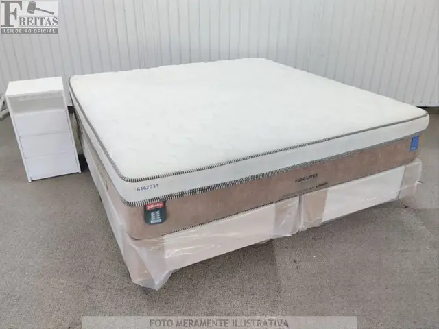 LOTE COM CAMA BOX KING
