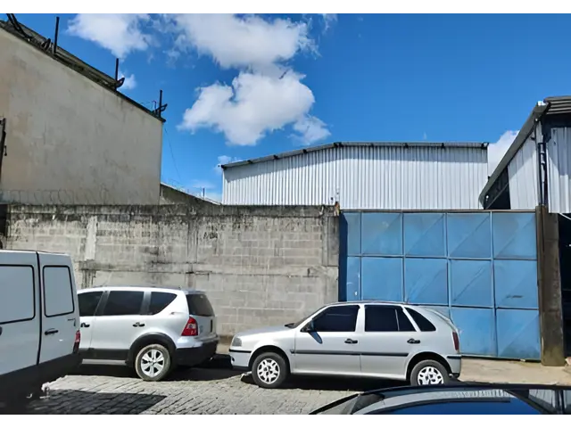 Galpão com terr. 598,60 m² - Duas Pedras