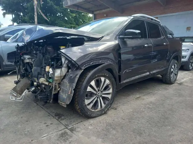 FIAT - TORO VOLC AT9 4X4