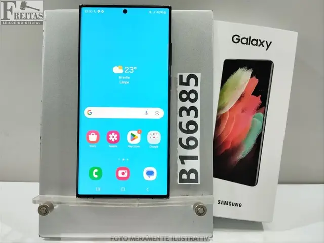LOTE COM 01 SMARTPHONE SAMSUNG GALAXY S23 ULTRA SM-S918B 512GB 12GB RAM COM BATERIA RQCW208S3QX