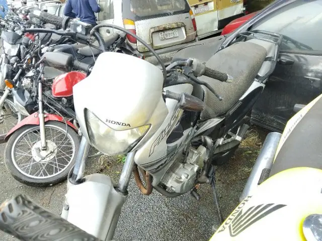 HONDA/NX-4 FALCON, 01/01