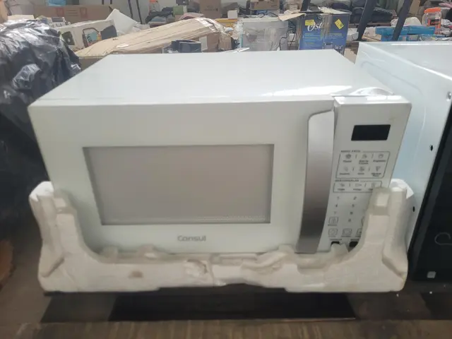 FORNO ELÉTRICO MUELLER 50L + MICRO-ONDAS CONSUL 32L