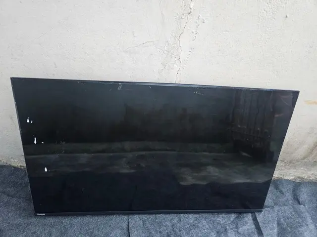 TELEVISÃO TOSHIBA MODELO TVS 43''3 TOSHIBA 43V35MS - MAIS INFORMAÇÕES NAS FOTOS
